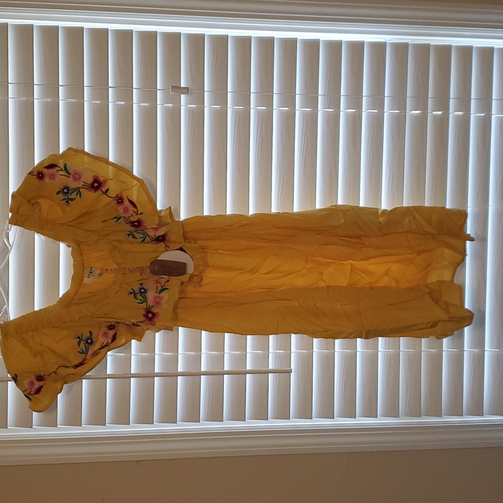 Umgee dress with pockets